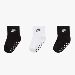 NWT Nike Toddler Gripper Ankle Socks Pack of Three